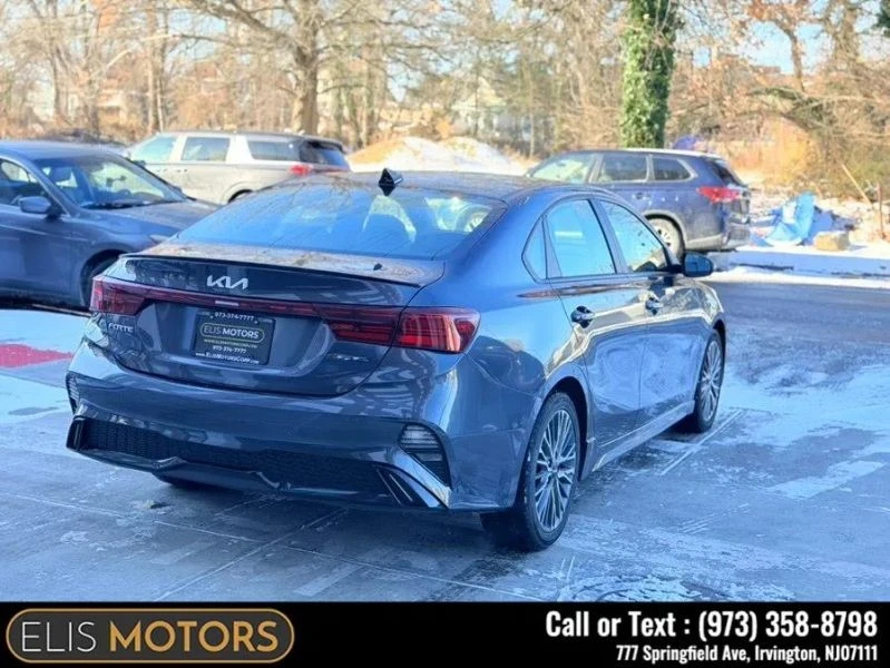 2023 Kia Forte - Image 4 of 12