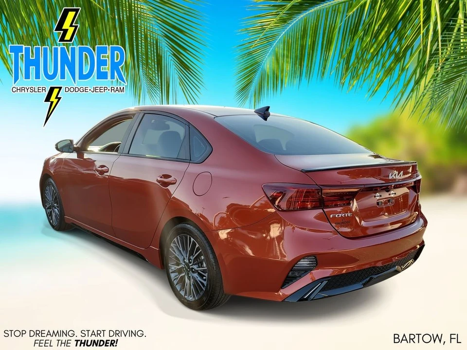 2023 Kia Forte - Image 3 of 12
