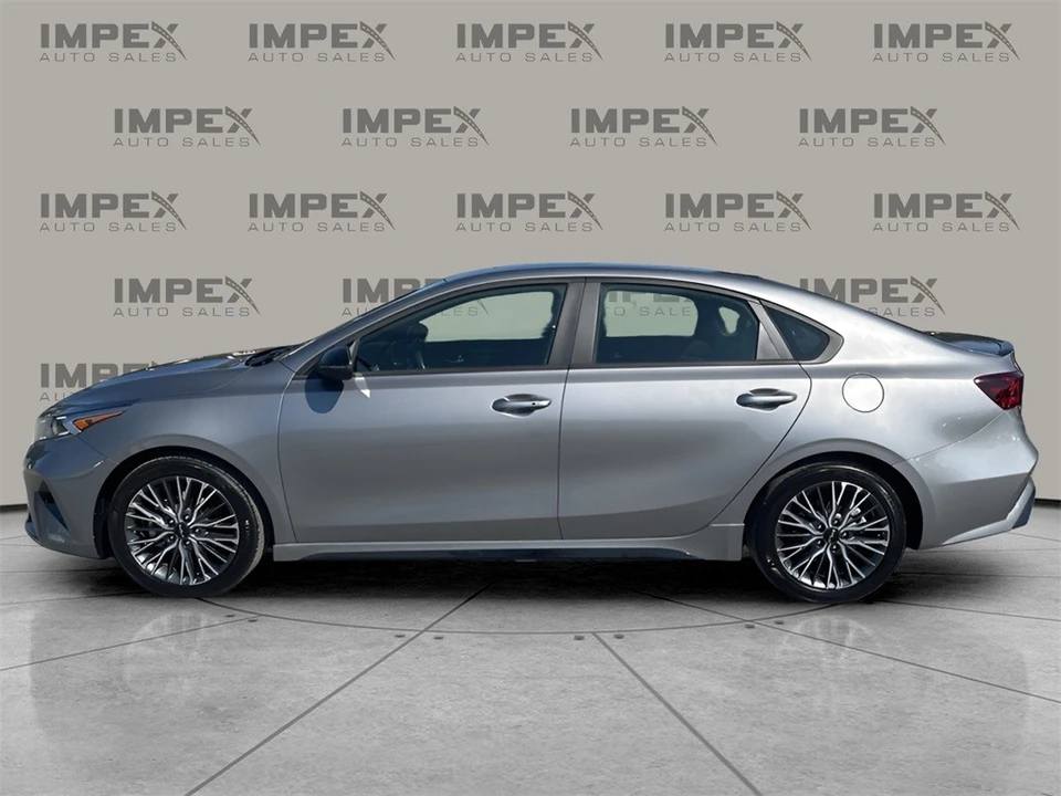 2023 Kia Forte - Image 2 of 12