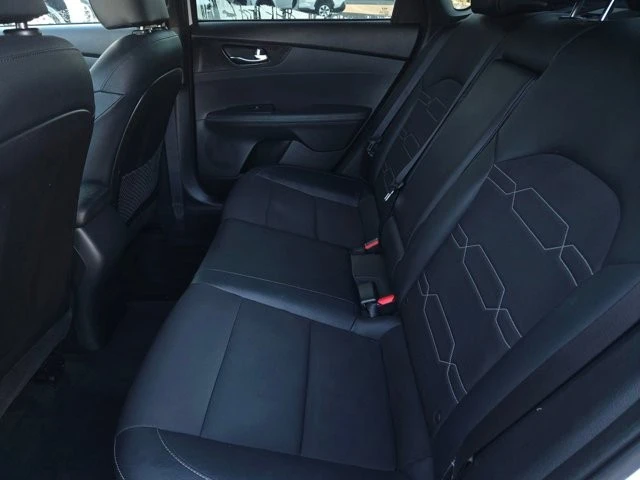 2023 Kia Forte - Image 10 of 12