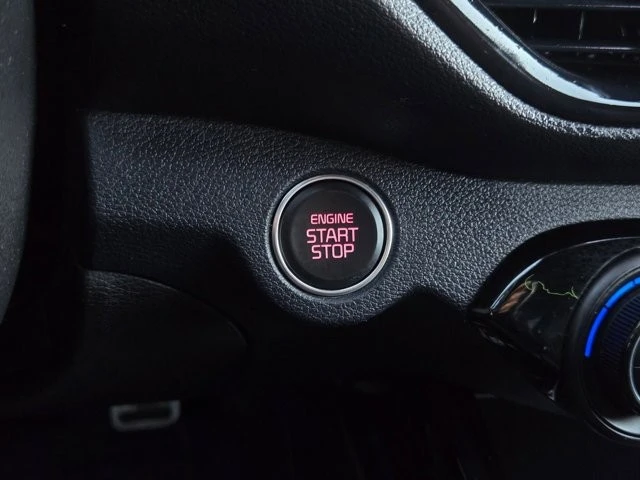 2023 Kia Forte - Image 19 of 21