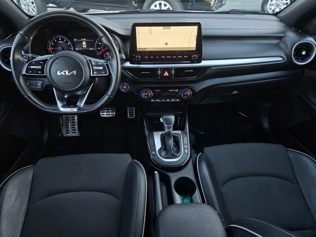 2023 Kia Forte - Image 12 of 21