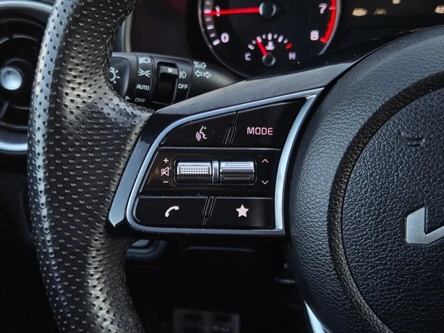 2023 Kia Forte - Image 21 of 21