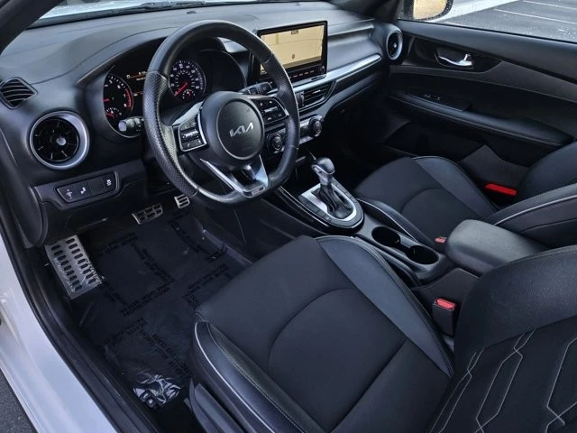 2023 Kia Forte - Image 7 of 12