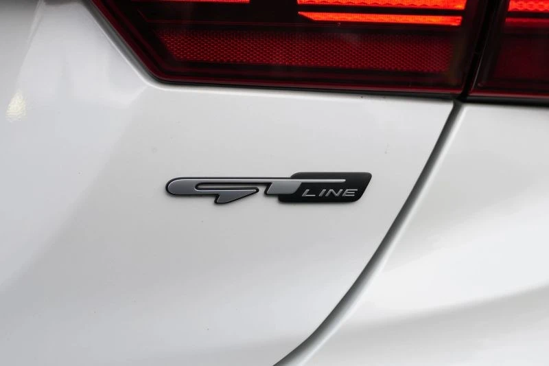 2023 Kia Forte - Image 8 of 12