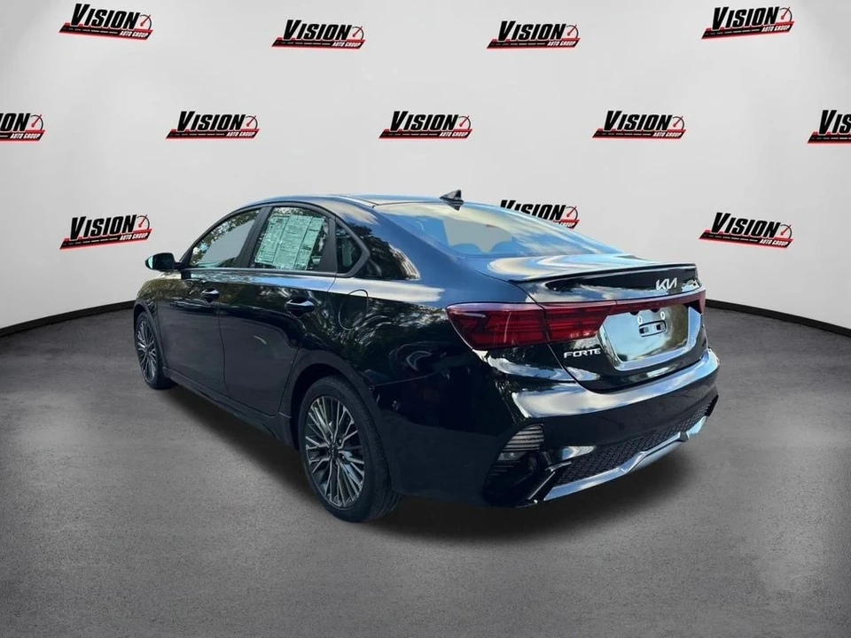 2023 Kia Forte - Image 7 of 12