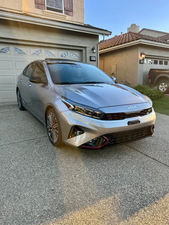 2023 Kia Forte - Image 6 of 15