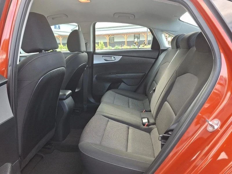 2023 Kia Forte - Image 10 of 12