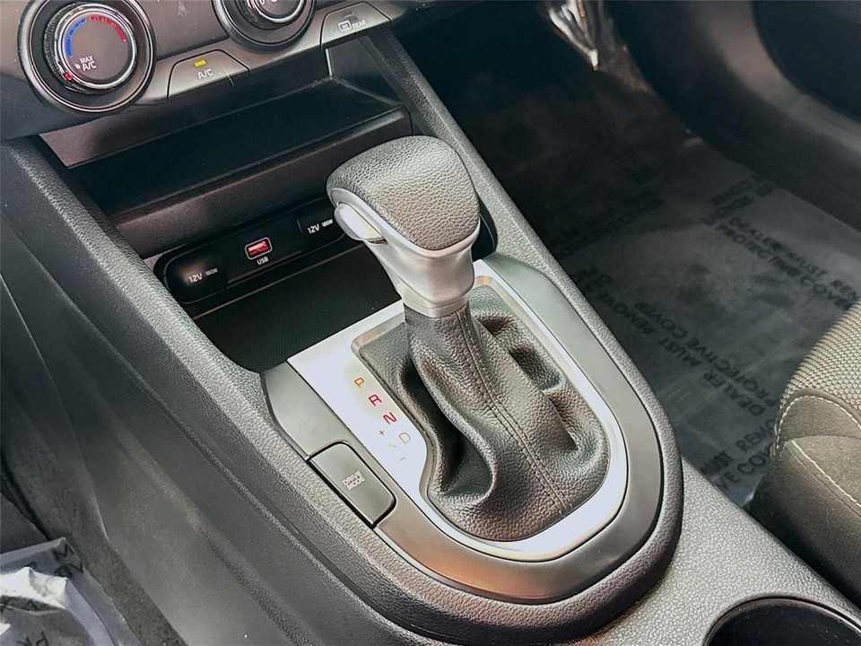 2023 Kia Forte - Image 16 of 21