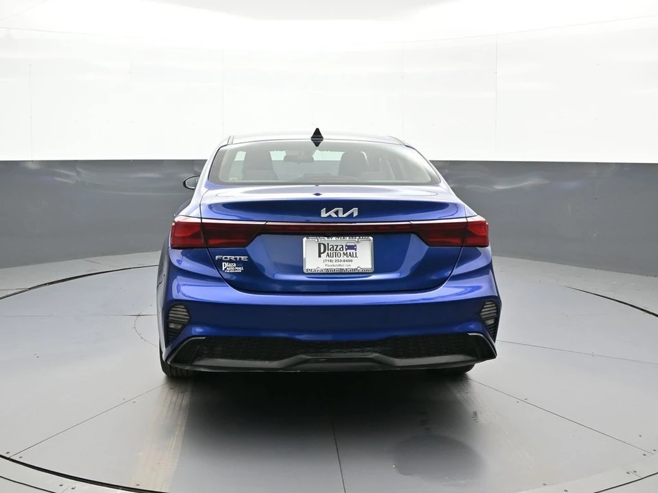 2023 Kia Forte - Image 7 of 21
