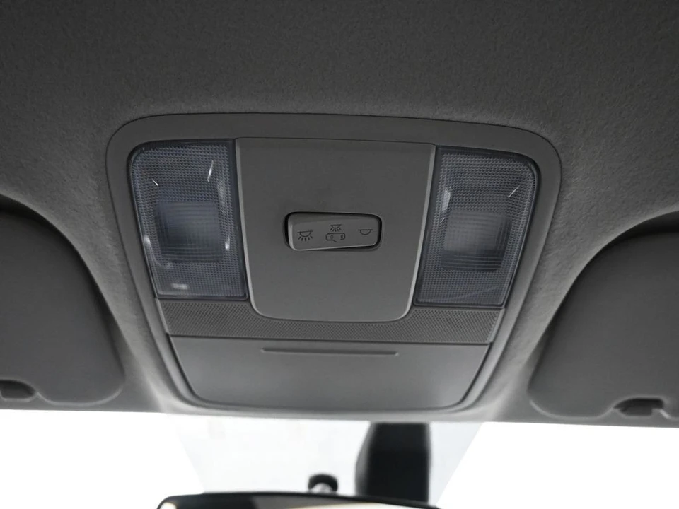 2023 Kia Forte - Image 17 of 21