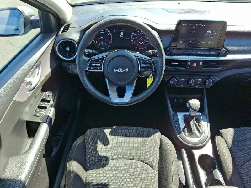 2023 Kia Forte - Image 12 of 12