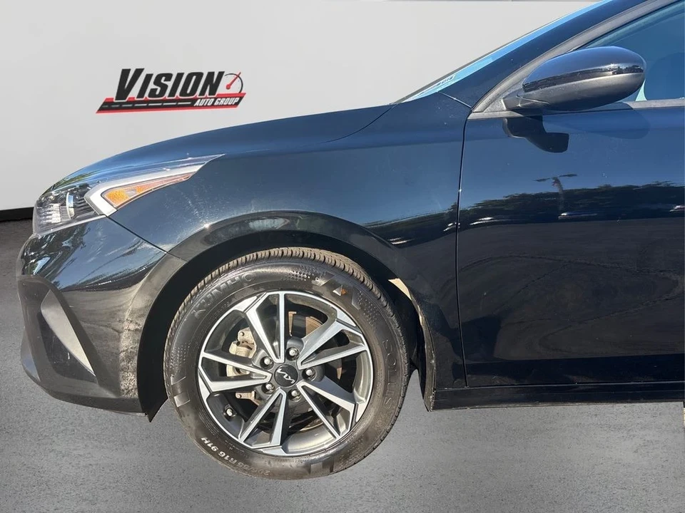 2023 Kia Forte - Image 11 of 12