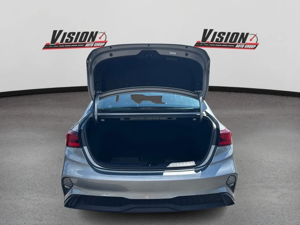 2023 Kia Forte - Image 11 of 12