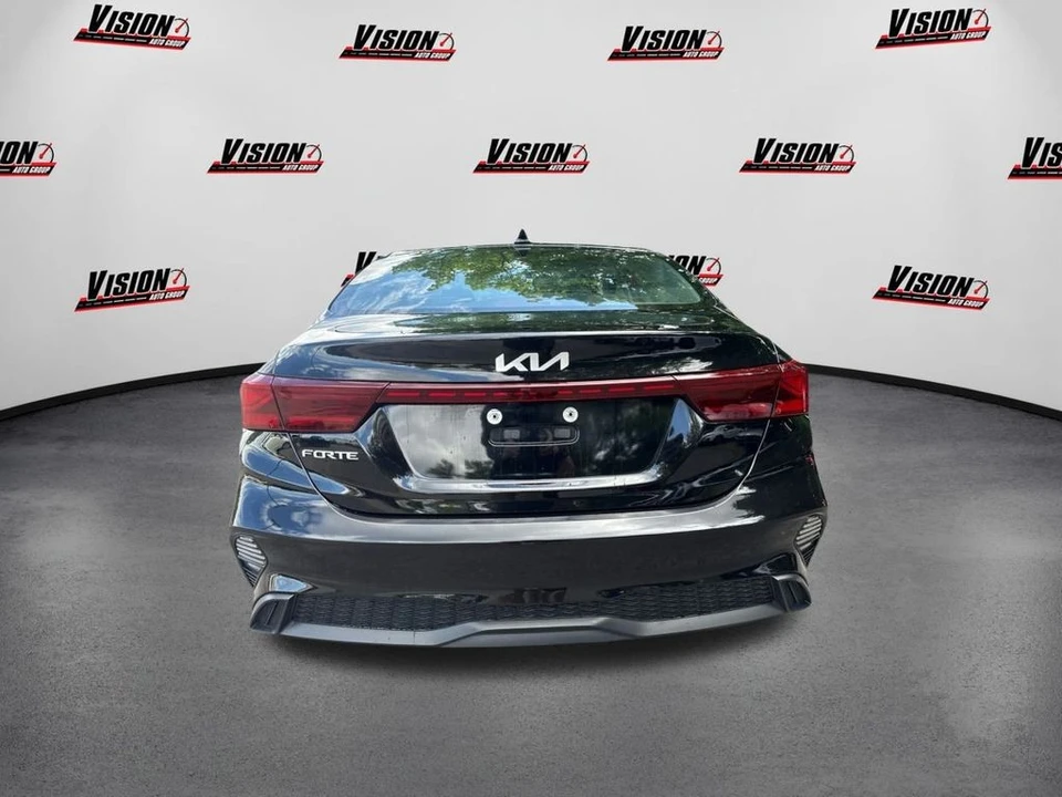 2023 Kia Forte - Image 6 of 12
