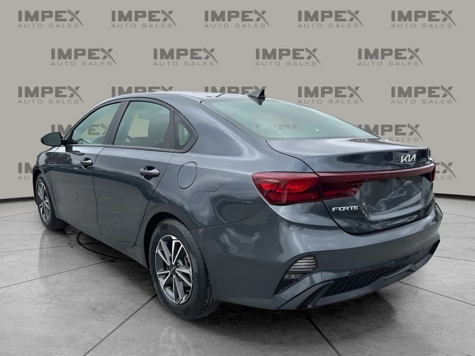 2023 Kia Forte - Image 3 of 21