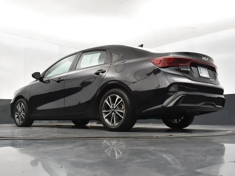 2023 Kia Forte - Image 12 of 12
