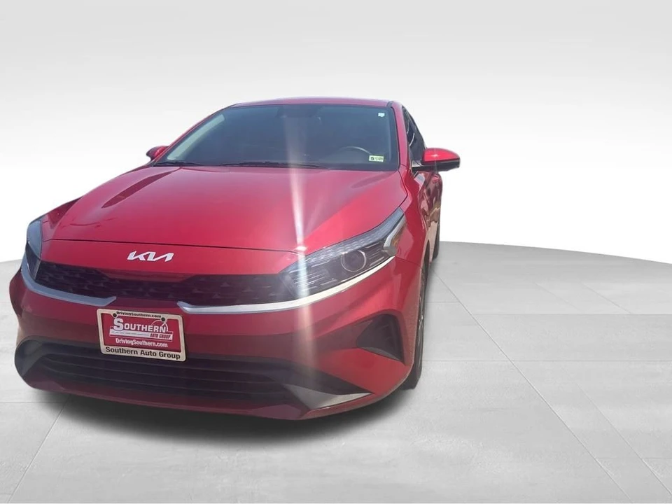 2023 Kia Forte - Image 7 of 12