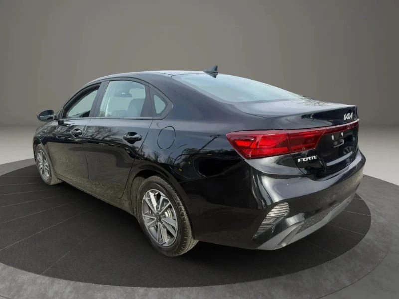 2023 Kia Forte - Image 7 of 12