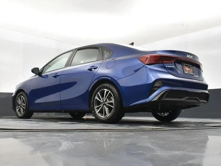2023 Kia Forte - Image 12 of 12