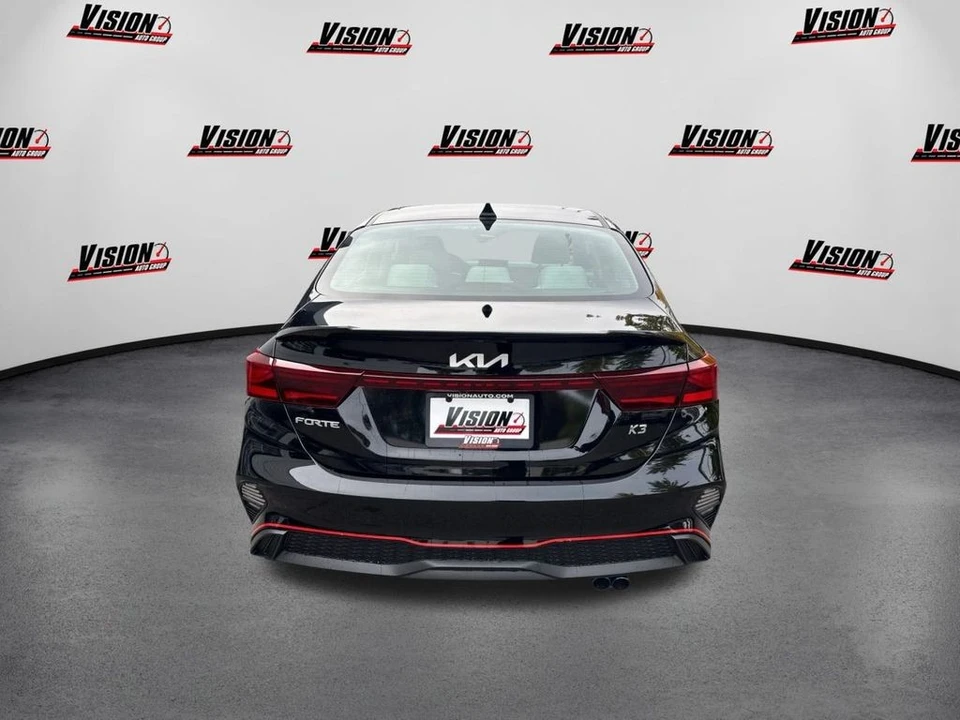 2023 Kia Forte - Image 6 of 12