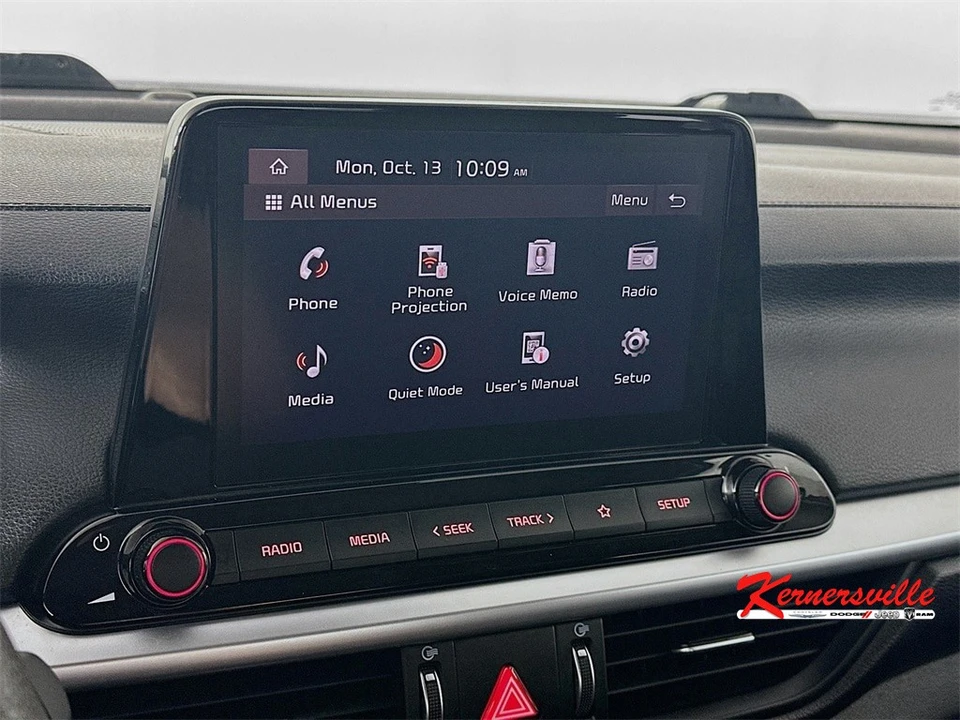 2023 Kia Forte - Image 19 of 21
