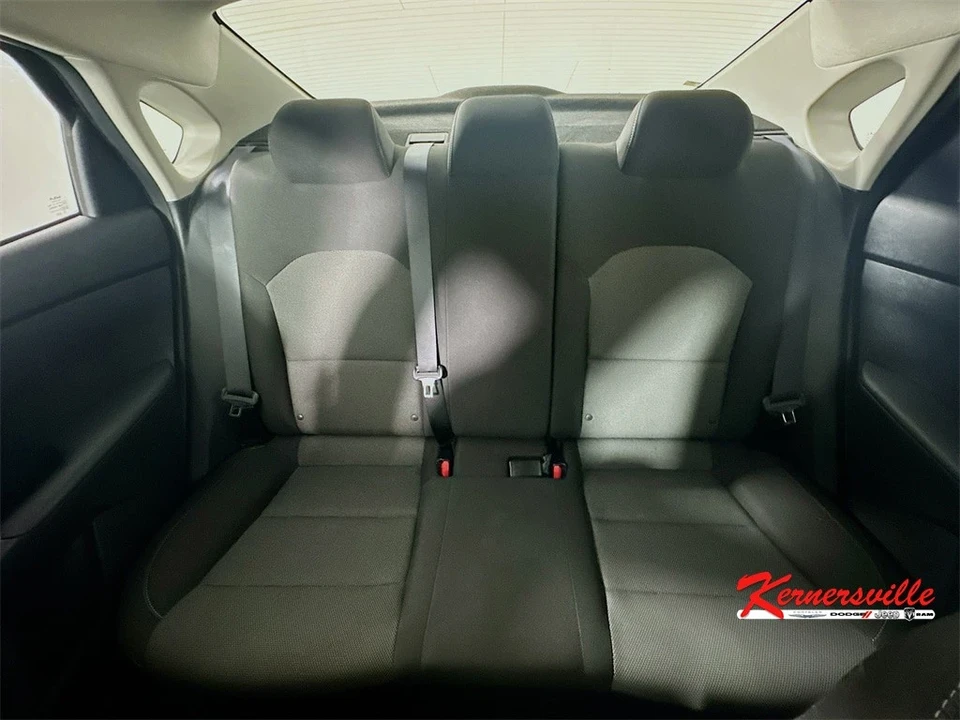 2023 Kia Forte - Image 13 of 21