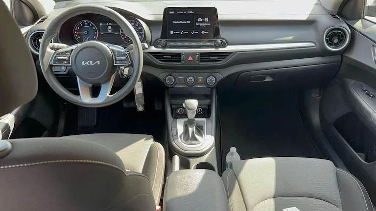 2023 Kia Forte - Image 8 of 9
