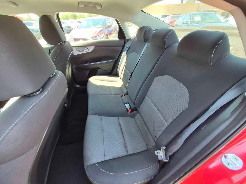 2023 Kia Forte - Image 13 of 13