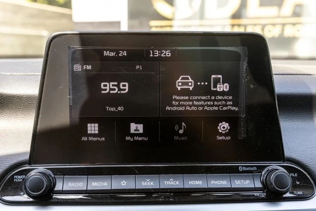 2023 Kia Forte - Image 27 of 31