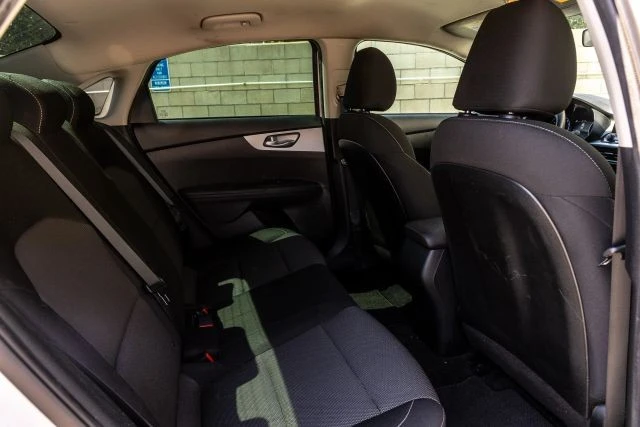 2023 Kia Forte - Image 19 of 21