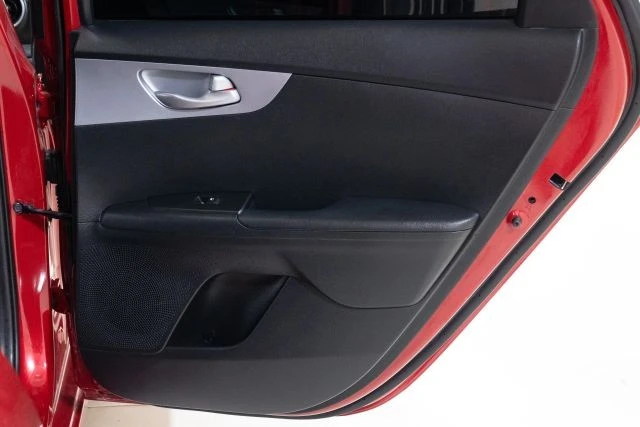 2023 Kia Forte - Image 21 of 21