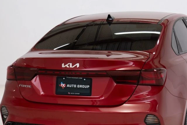 2023 Kia Forte - Image 16 of 21
