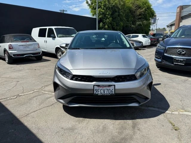 2023 Kia Forte - Image 2 of 21