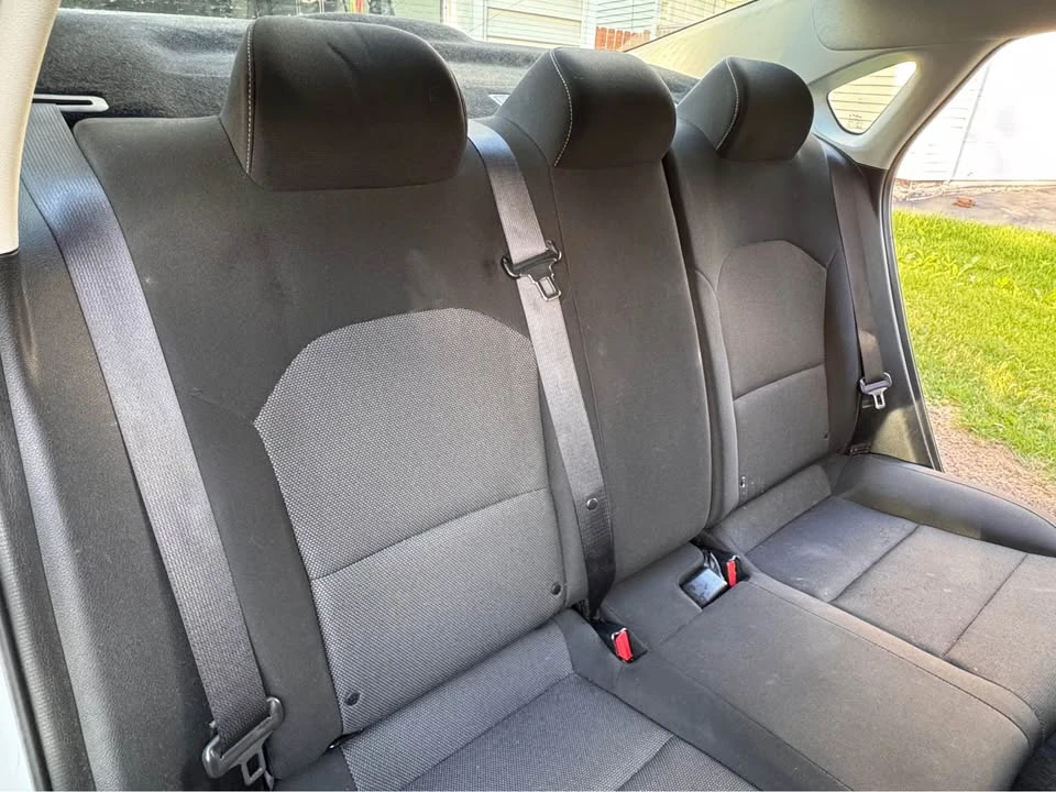 2023 Kia Forte - Image 9 of 15