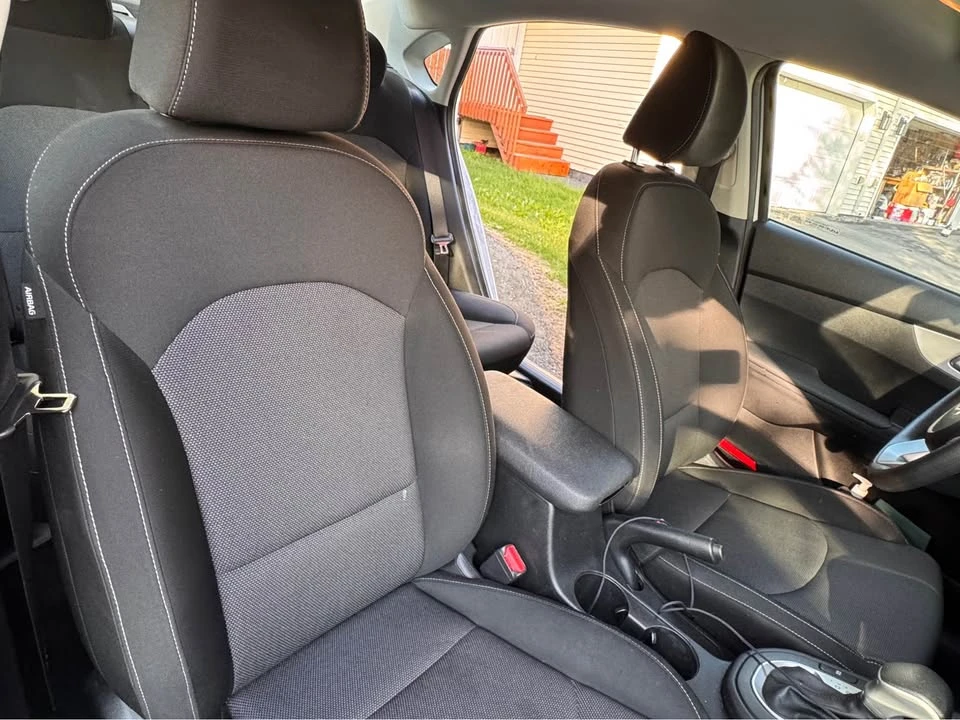 2023 Kia Forte - Image 11 of 15