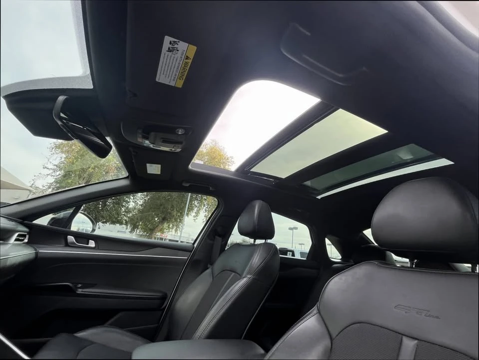 2023 Kia Optima/K5 - Image 11 of 19