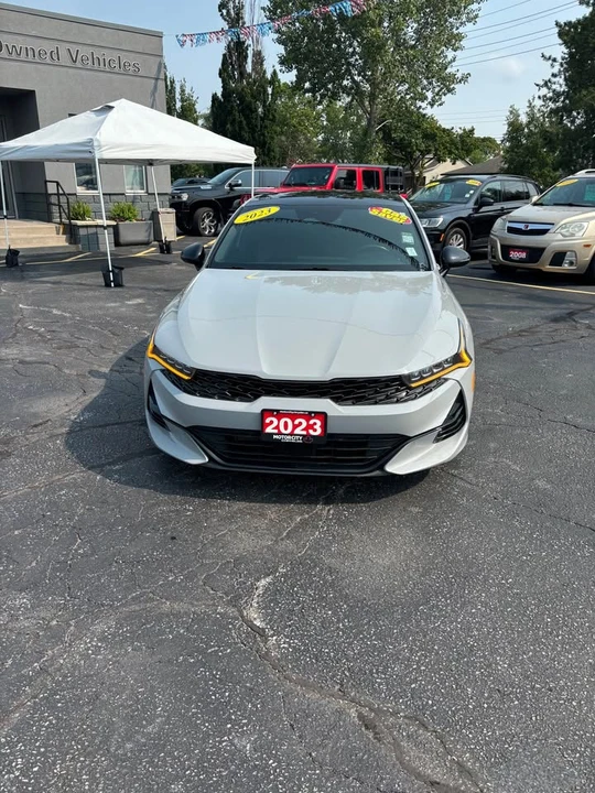 2023 Kia Optima/K5 - Image 2 of 20