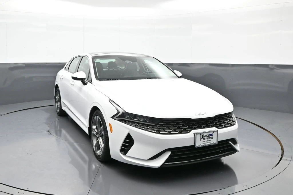 2023 Kia Optima/K5 - Image 3 of 31