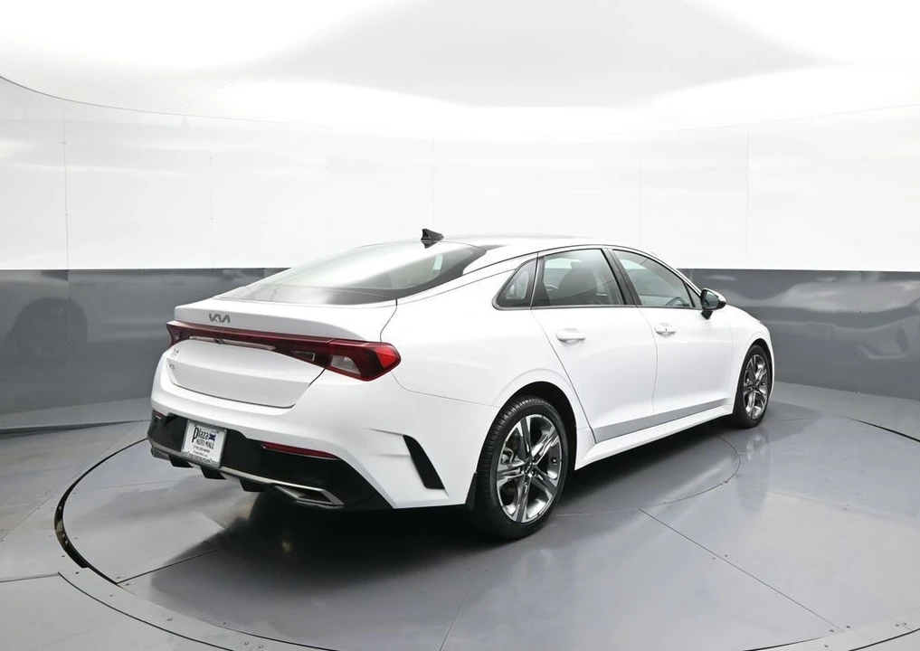 2023 Kia Optima/K5 - Image 6 of 31
