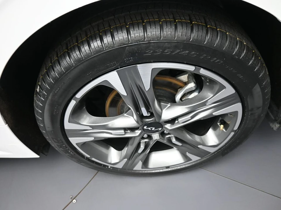 2023 Kia Optima/K5 - Image 15 of 31