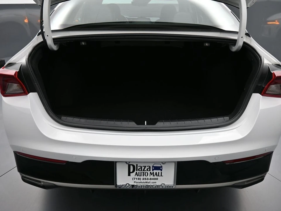 2023 Kia Optima/K5 - Image 22 of 31