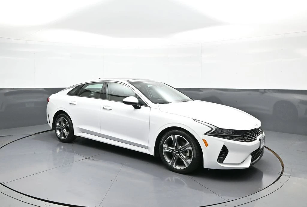 2023 Kia Optima/K5 - Image 4 of 31
