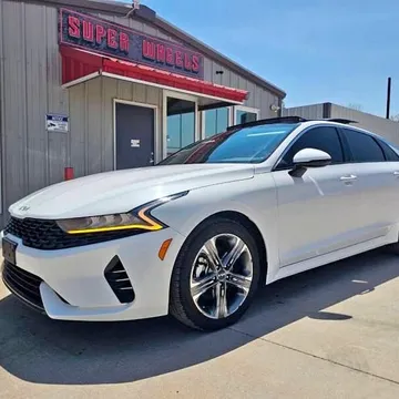 2023 Kia K5 EX