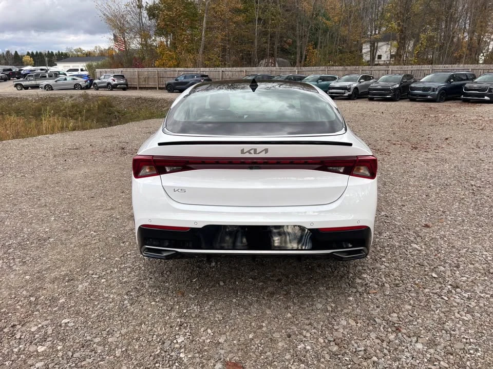 2023 Kia Optima/K5 - Image 3 of 15