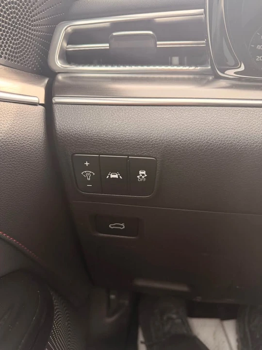 2023 Kia Optima/K5 - Image 15 of 20