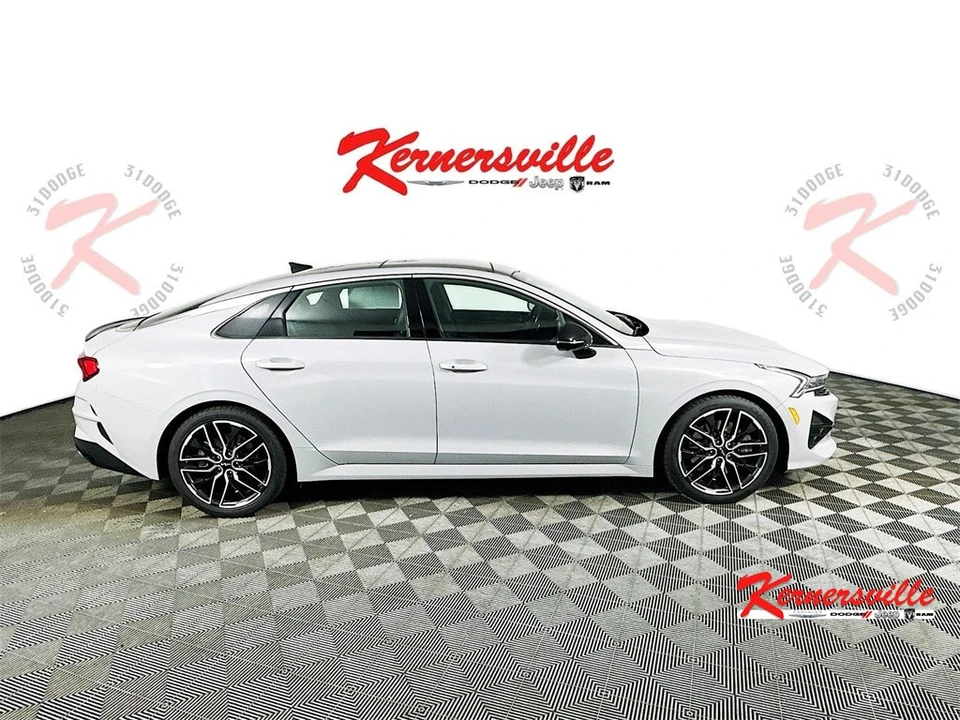 2023 Kia Optima/K5 - Image 8 of 12
