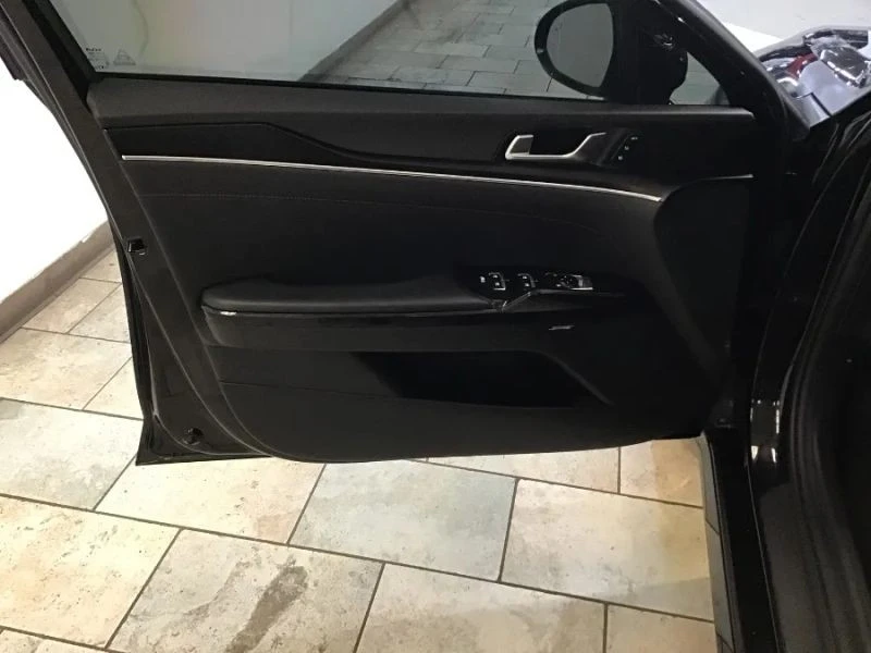 2023 Kia Optima/K5 - Image 7 of 12