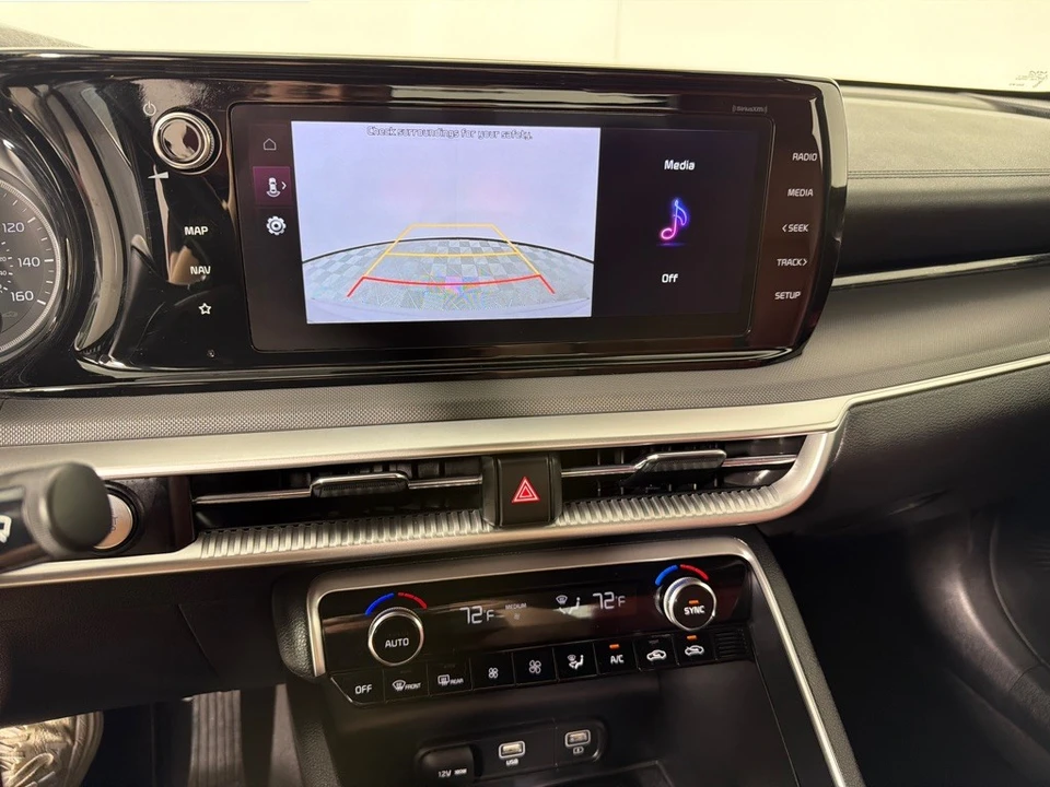 2023 Kia Optima/K5 - Image 17 of 21