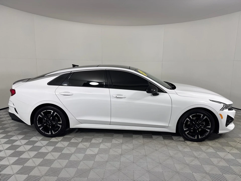 2023 Kia Optima/K5 - Image 4 of 12